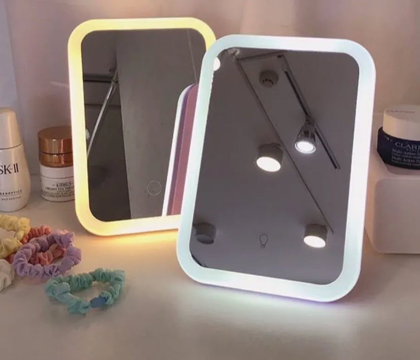 Косметическое Зеркало с LED Подсветкой и USB Оптом